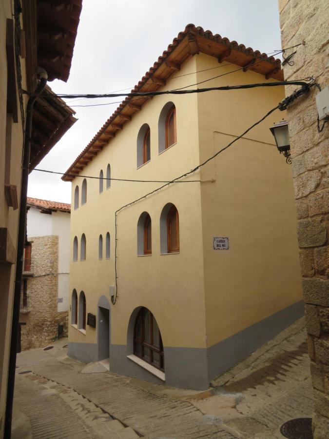 Mesón La Lonja Herbes Exterior foto